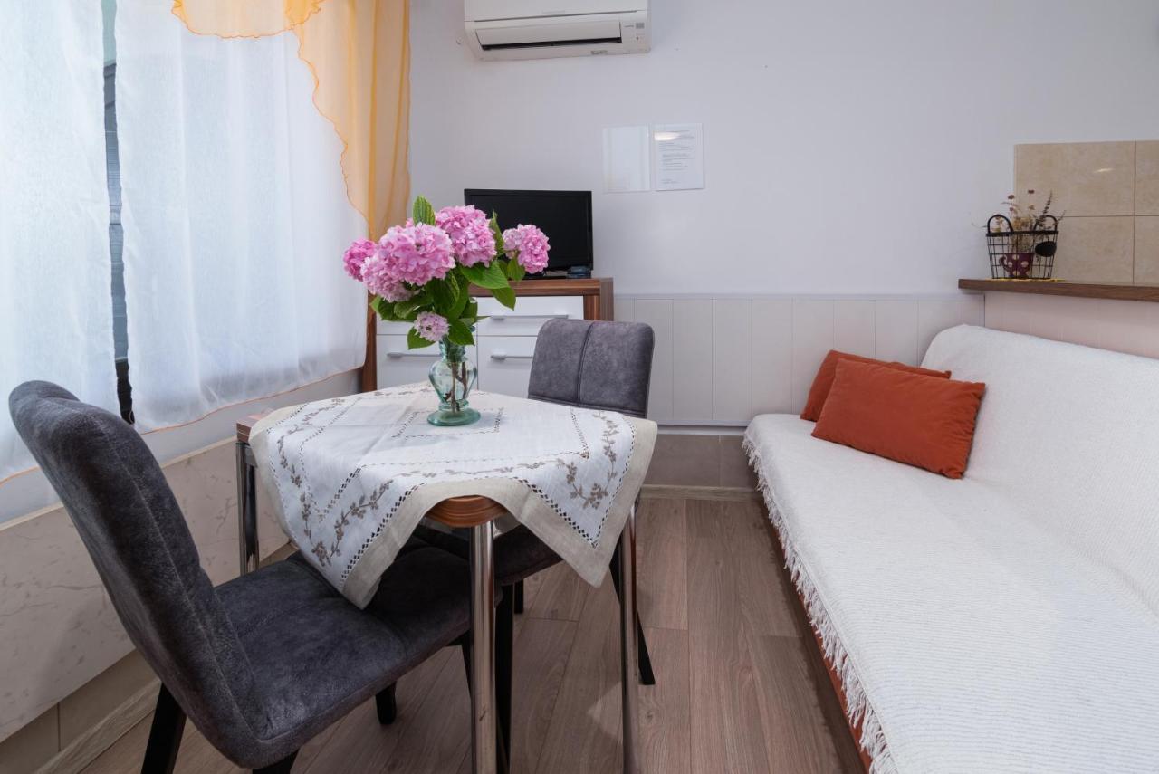Apartments By The Sea Punat, Krk - 5351 Luaran gambar