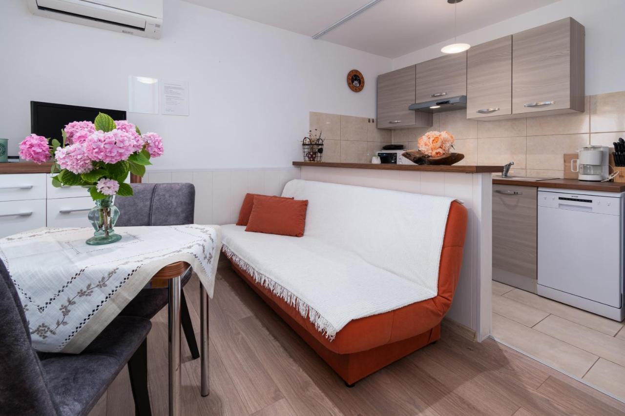 Apartments By The Sea Punat, Krk - 5351 Luaran gambar
