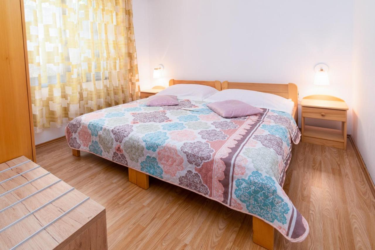 Apartments By The Sea Punat, Krk - 5351 Luaran gambar